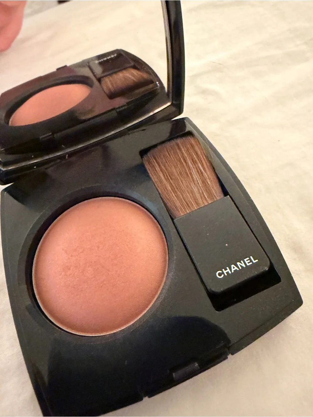 CHANEL Black Compact Powder Blush - Jersey (Peach Tone)